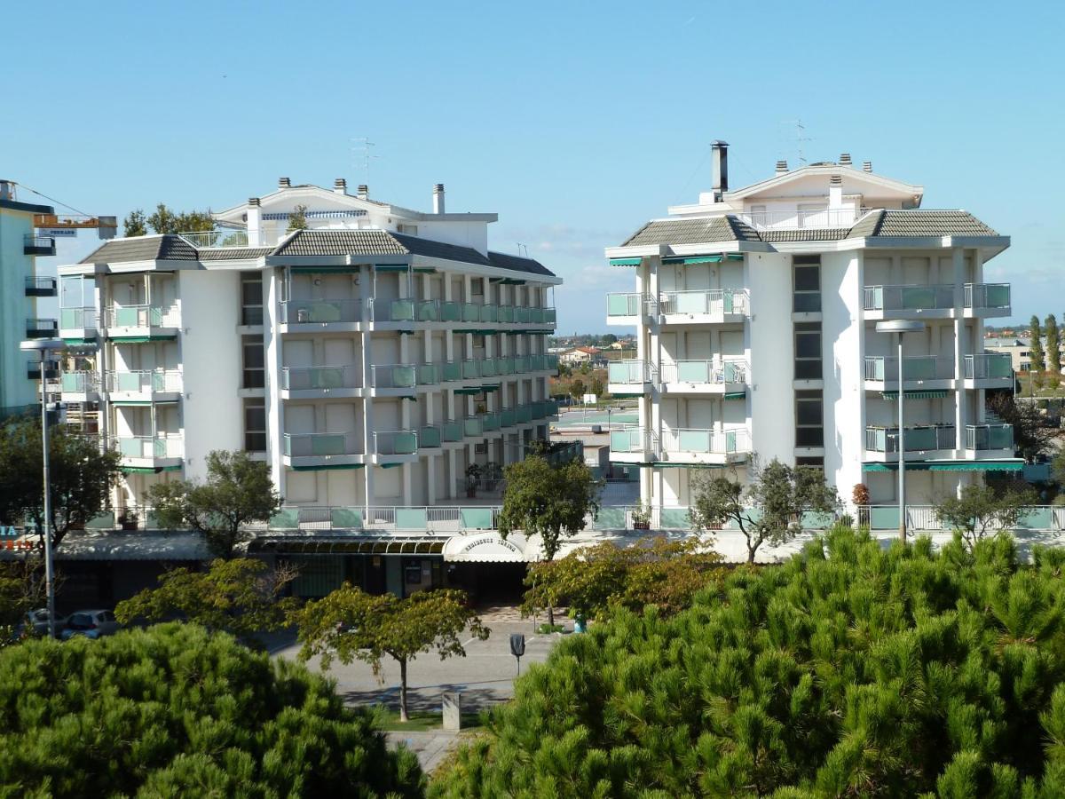 Residence Torino Lido di Jesolo Exterior photo